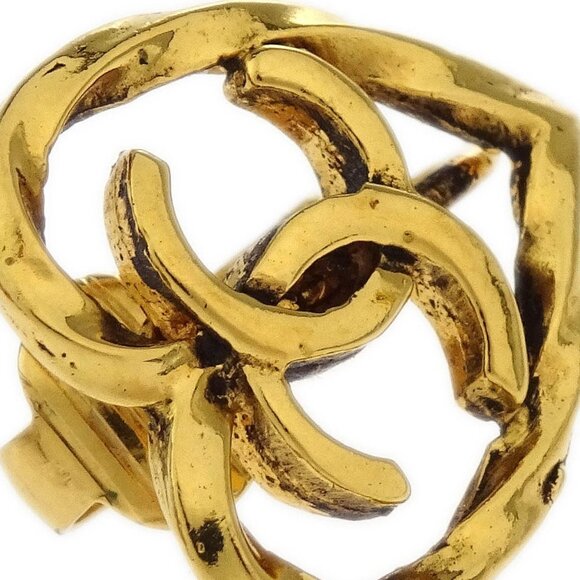 Chanel Gold Heart Earrings Clip-On - Picture 2 of 4